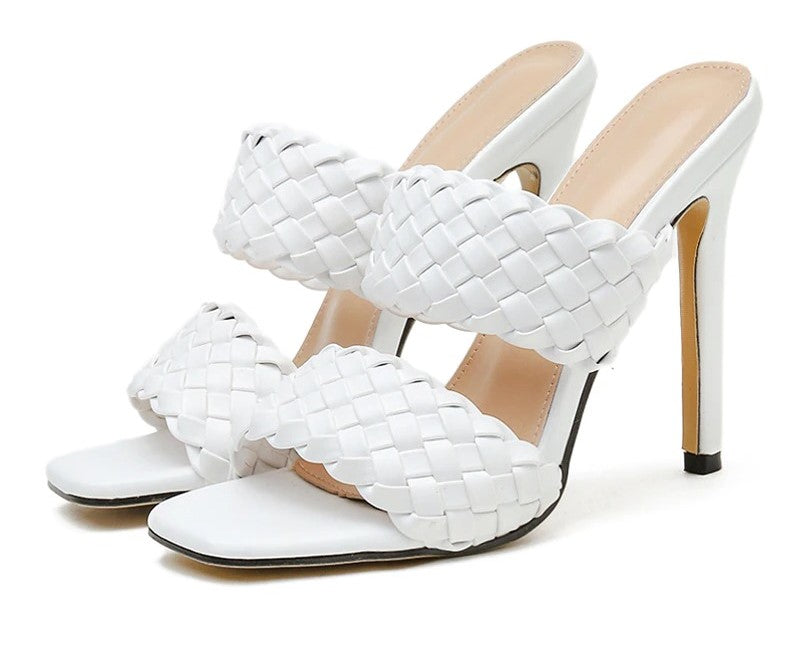 DOUBLE TROUBLE HIGH HEEL